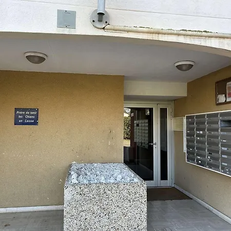 Apartment 4 Pers, Parking A 1100m Richelieu - Fr-1-249-421 Agde