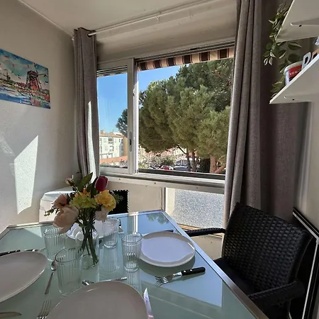4 Pers, Parking A 1100m Richelieu - Fr-1-249-421 * Agde